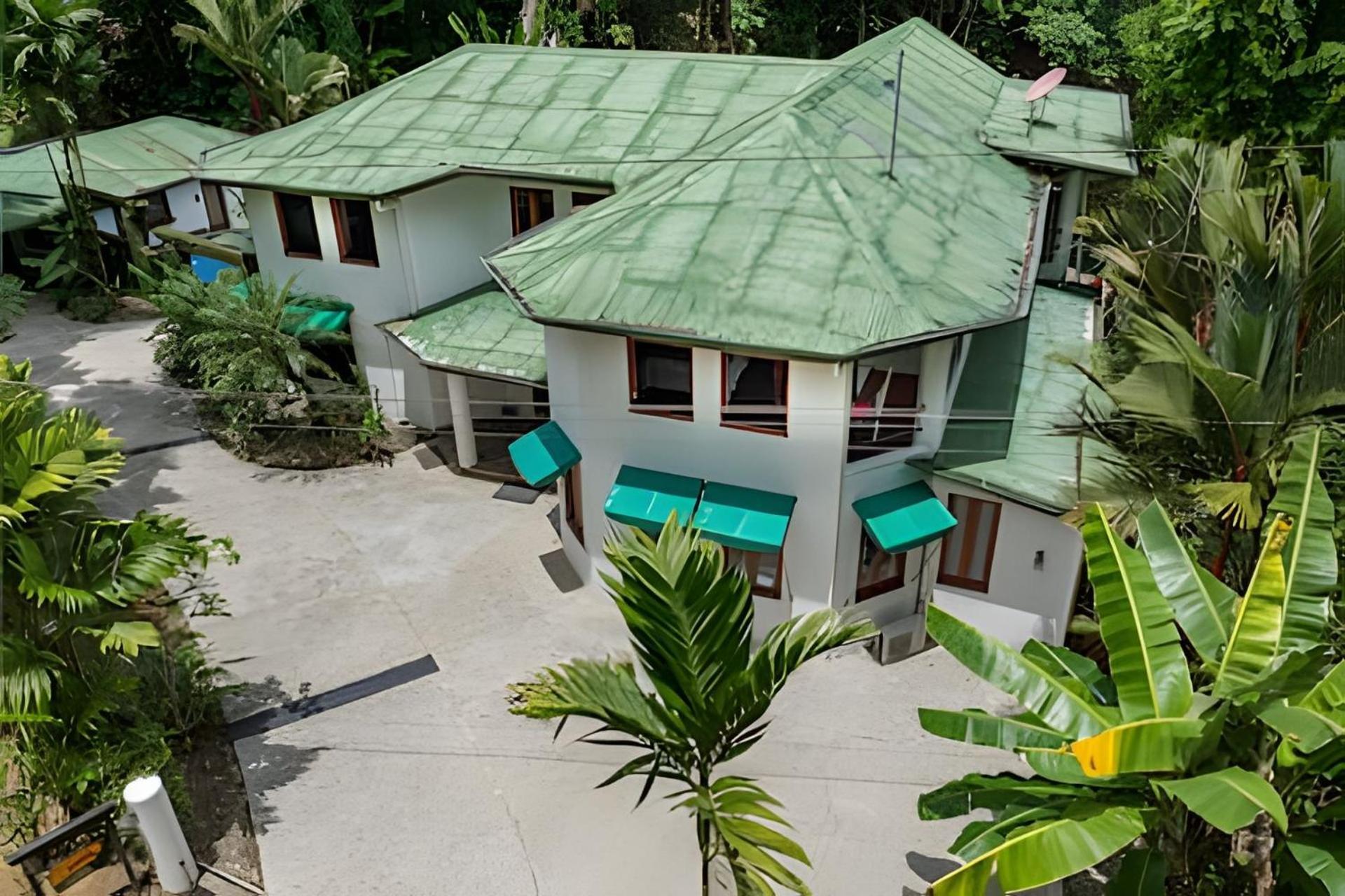 The Jungle Inn Dominicalito ภายนอก รูปภาพ